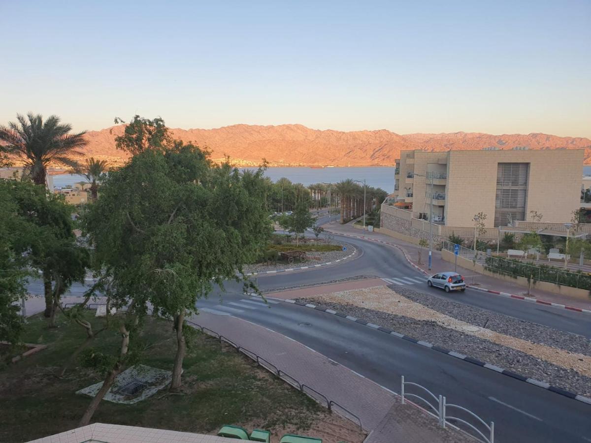 Top Of The Sea. Beach, Sun, Nature Eilat Exterior foto